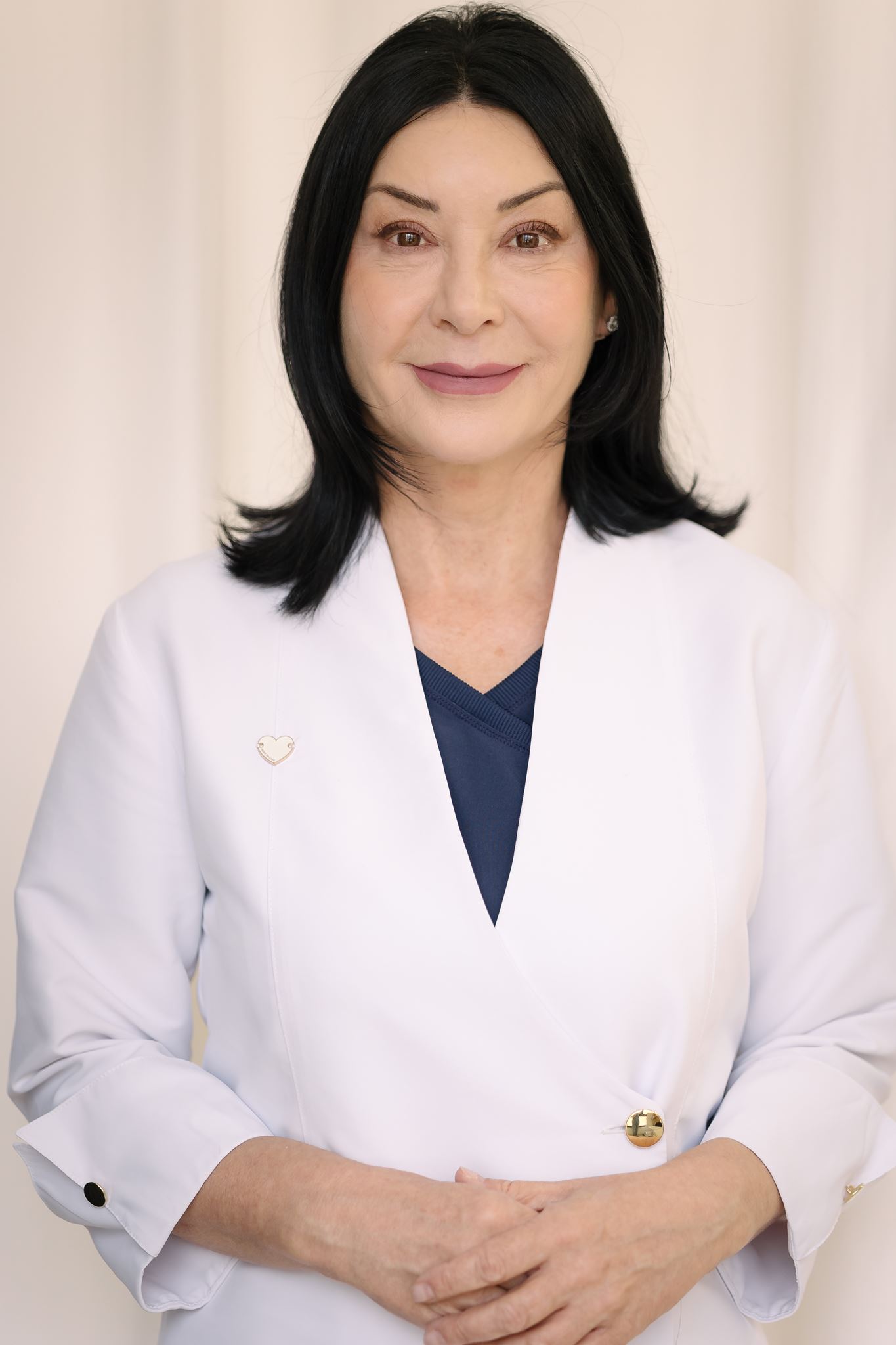 Dra. María Lourdes Yagües, cirujana plástica en Málaga